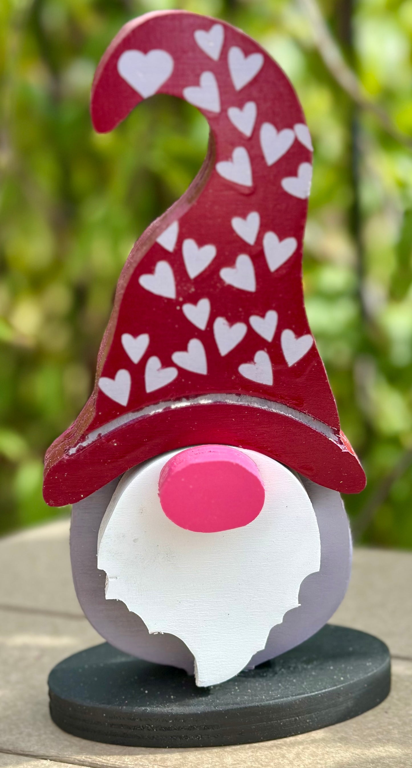 "Gnomeo" - Valentine's Gnome
