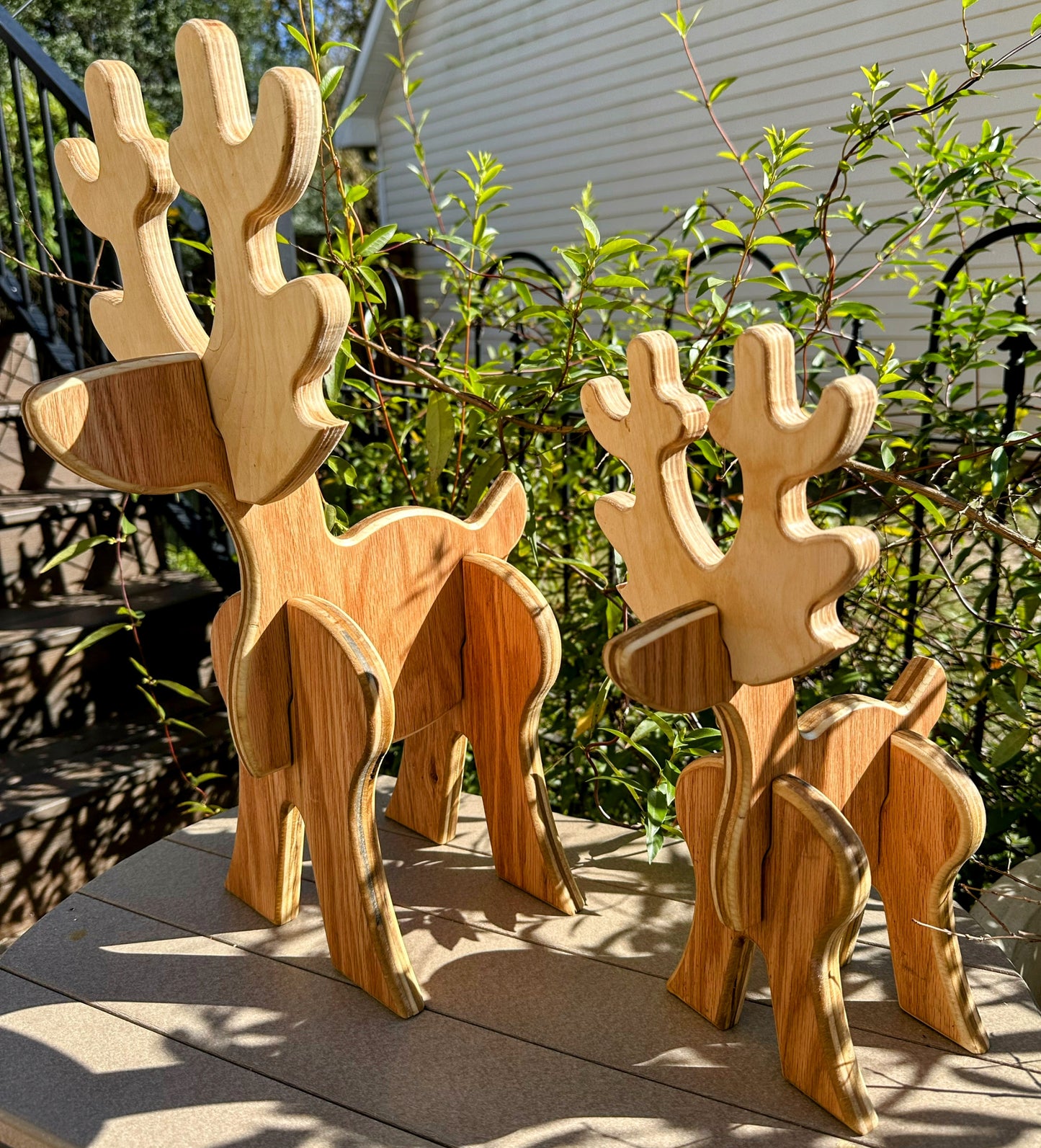 Table Top Decor Red Oak Reindeer Set