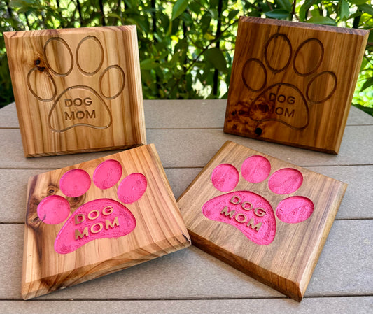 Dog Mom Wooden Sign